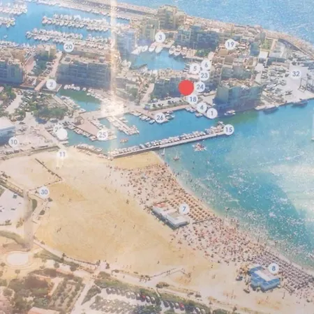 Face Entre Et Marina *